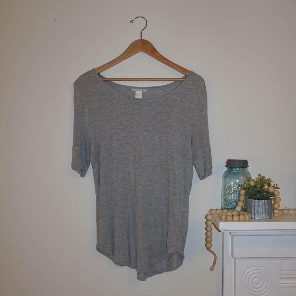 H&M Basic Gray Top